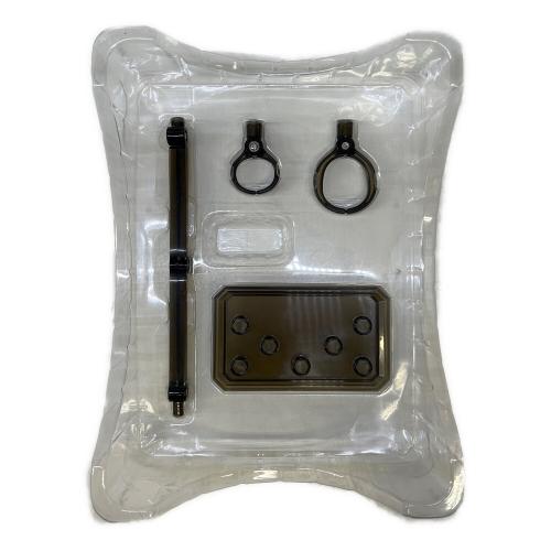 ファイナルファンタジーⅦ リメイク ディズニー PLAY ARTS改 クラウド・ストライフ