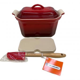 LE CREUSET (ルクルーゼ) TERRINE WITH PRESS レッド 0.6L