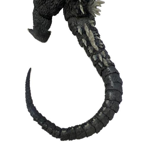 S.H. MonsterArts ゴジラ 2002 フィギュア