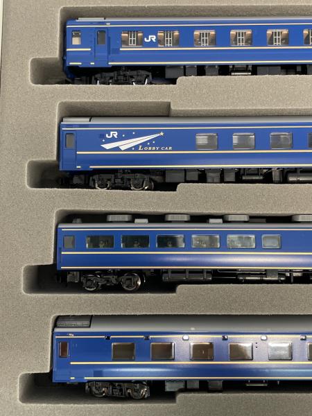 TOMIX 98704 JR 24系25形特急寝台客車(北斗星・JR東日本仕様)基本セット