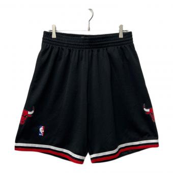 MITCHELL & NESS (ミッチェルアンドネス) ハーフパンツ  Chicago Bulls　メンズ SIZE L ブラック