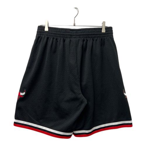 MITCHELL & NESS (ミッチェルアンドネス) ハーフパンツ  Chicago Bulls　メンズ SIZE L ブラック