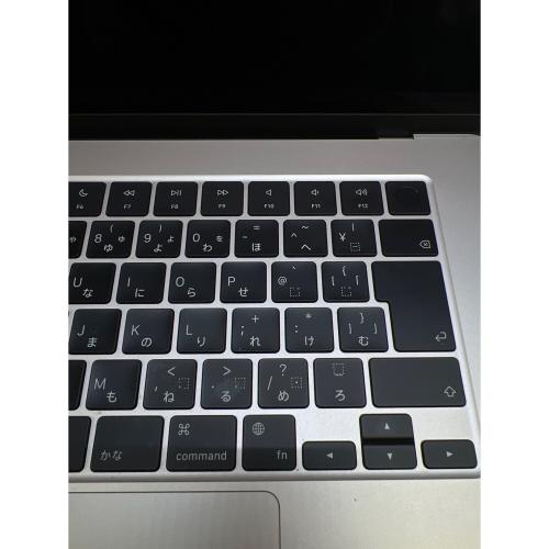 Apple (アップル) MacBook Air 2023年モデル A2941 15インチ Mac OS Apple M2 メモリ:8GB SSD:256GB Q79P540WYG