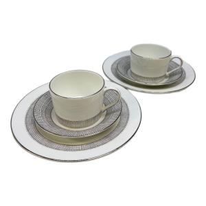 Wedgwood (ウェッジウッド) カップ&ソーサー･プレートセット ヴェラ・ウォン ギルデッドウェーブ・プラチナ