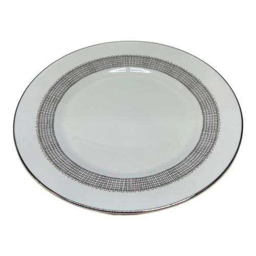 Wedgwood (ウェッジウッド) カップ&ソーサー･プレートセット ヴェラ・ウォン ギルデッドウェーブ・プラチナ