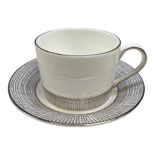 Wedgwood (ウェッジウッド) カップ&ソーサー･プレートセット ヴェラ・ウォン ギルデッドウェーブ・プラチナ