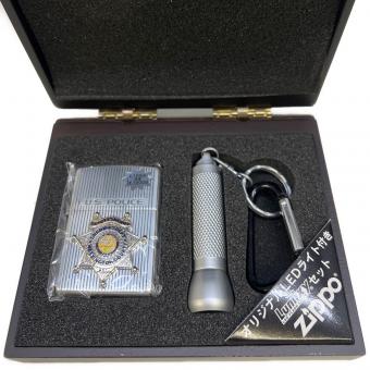 ZIPPO (ジッポ) オイルライター 2004年製 オリジナルLEDライト付き Lumixyセット