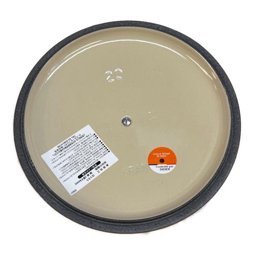 LE CREUSET (ルクルーゼ) 両手鍋 箱劣化有 20cm オレンジ ココット・ロンド