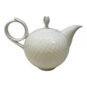 Meissen (マイセン) ティーポット 波の戯れホワイト