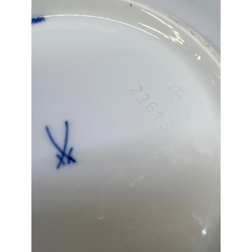 Meissen (マイセン) カップ&ソーサー ブルーオーキッド