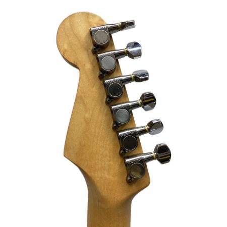 Squier by FENDER (スクワイア) Silver Series ストラトキャスター