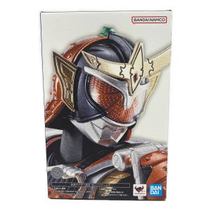 S.H.Figuarts (エスエイチフィギュアーツ) フィギュア (真骨彫製法) 仮面ライダー鎧武 オレンジアームズ 『仮面ライダー鎧武』