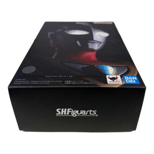 S.H.Figuarts (エスエイチフィギュアーツ) フィギュア (真骨彫製法) ウルトラマンガイア(V2)