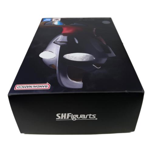 S.H.Figuarts (エスエイチフィギュアーツ) フィギュア (真骨彫製法) ウルトラマンガイア(V2)