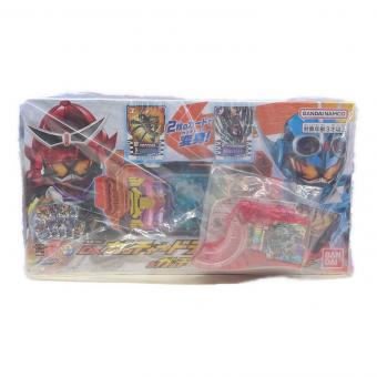 DXガッチャードライバー&ガッチャードローホルダーセット 仮面ライダー DXワンネスレイズバックル付き
