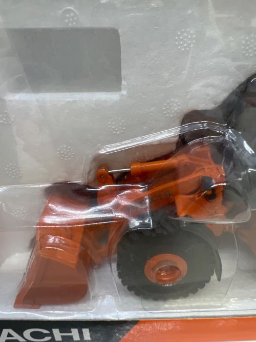 HITACHI (ヒタチ) 1/50 ホイールローダー ダイキャストカー ZW310
