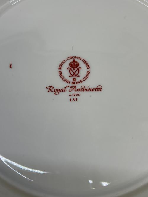 ROYAL CROWN DERBY (ロイヤルクラウンダービー) プレート