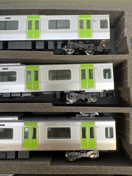 【ジャンク】 TOMIX E235系 通勤電車 山手線 11両編成 TOMIX (トミックス) JR E235系通勤電車 11両セット Nゲージ 98984 紙