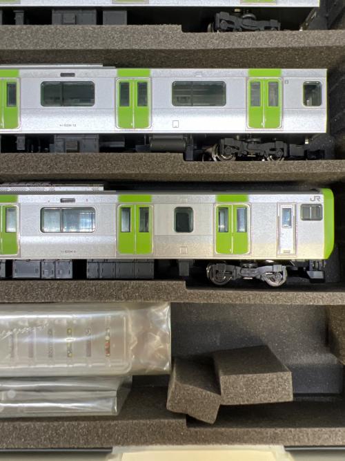 TOMIX (トミックス) JR E235系通勤電車 11両セット Nゲージ 98984 紙ケース欠品 ※一つのケースに11両入っています。