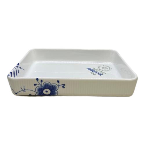 ROYAL COPENHAGEN (ロイヤル・コペンハーゲン) 角パン ブルーフルーテッド