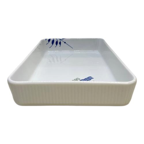 ROYAL COPENHAGEN (ロイヤル・コペンハーゲン) 角パン ブルーフルーテッド