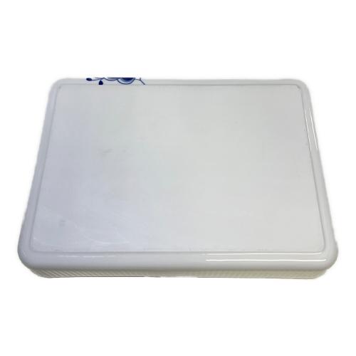 ROYAL COPENHAGEN (ロイヤル・コペンハーゲン) 角パン ブルーフルーテッド