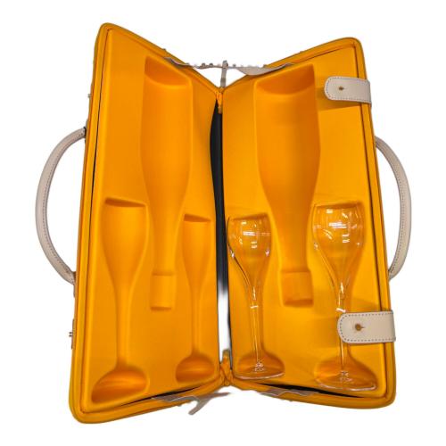 VEUVE CLICQUOT (ヴーヴ・クリコ) ワイングラス トラベラーセット
