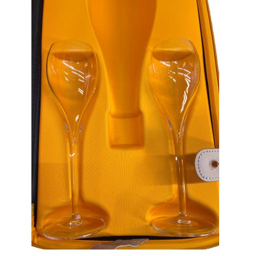 VEUVE CLICQUOT (ヴーヴ・クリコ) ワイングラス トラベラーセット