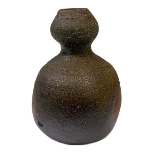 備前焼 (ビゼンヤキ) 徳利 伊勢崎紳造