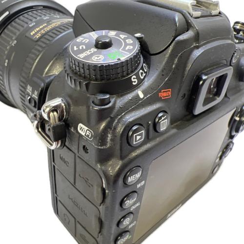 Nikon (ニコン) デジタル一眼レフカメラ D7200