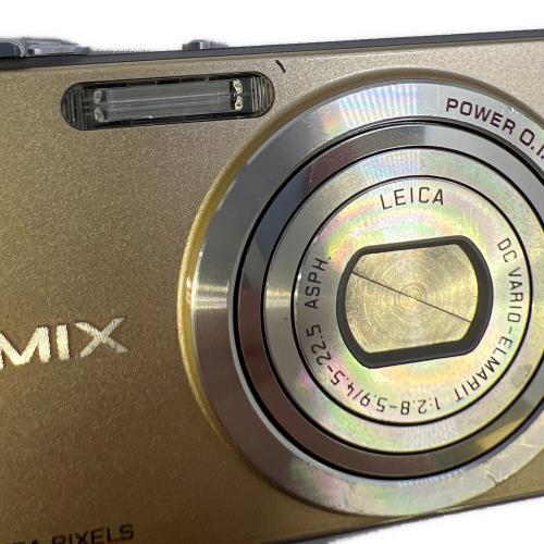 Panasonic (パナソニック) デジタルカメラ DMC-FX60