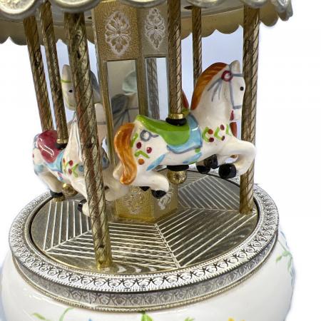 三協商事 メリーゴーランドのオルゴール メリーゴーランド SANKYO (サンキョー) オルゴール メリーゴーランド インテリアとして