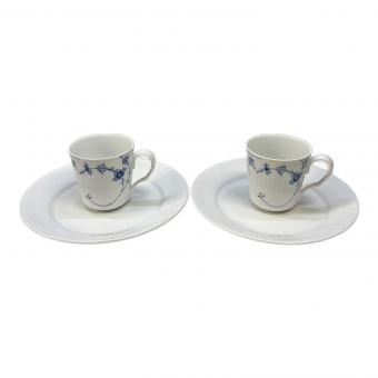 ROYAL COPENHAGEN (ロイヤル・コペンハーゲン) 洋食器 プレート：ホワイトフルーテッド/マグカップ：ブルーフルーテッド・プレイン