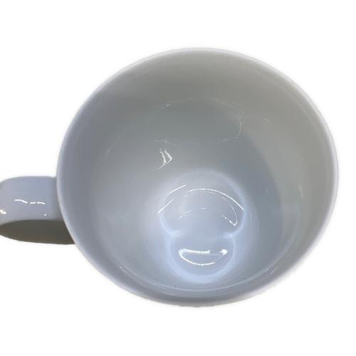 ROYAL COPENHAGEN (ロイヤル・コペンハーゲン) 洋食器 プレート：ホワイトフルーテッド/マグカップ：ブルーフルーテッド・プレイン