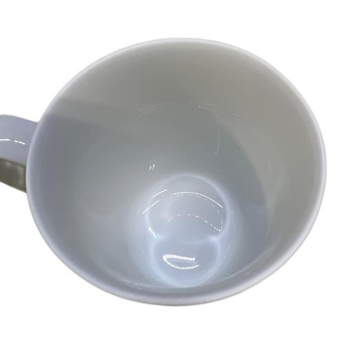 ROYAL COPENHAGEN (ロイヤル・コペンハーゲン) 洋食器 プレート：ホワイトフルーテッド/マグカップ：ブルーフルーテッド・プレイン