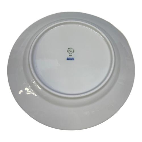 ROYAL COPENHAGEN (ロイヤル・コペンハーゲン) 洋食器 プレート：ホワイトフルーテッド/マグカップ：ブルーフルーテッド・プレイン