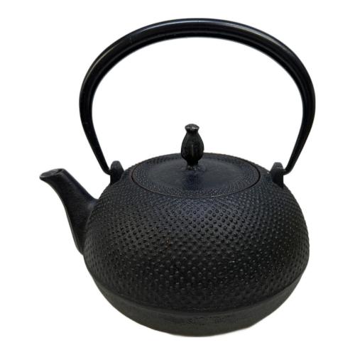 南部鉄器 (ナンブテッキ) 鉄瓶