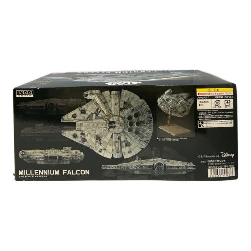 STAR WARS (スターウォーズ) ミレニアム・ファルコン(フォースの覚醒) プラモデル 1/144