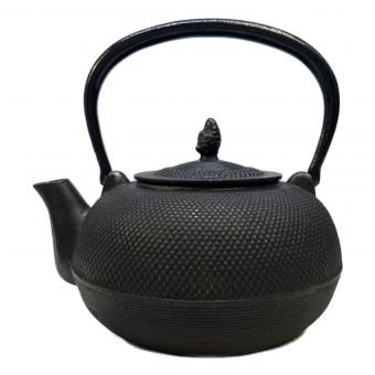 石垣謹製 アラレ鉄瓶 1.5L iki