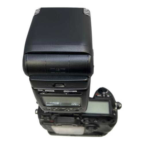 Nikon (ニコン) デジタル一眼レフカメラ D200 レンズ・フラッシュ・バッテリーホルダー