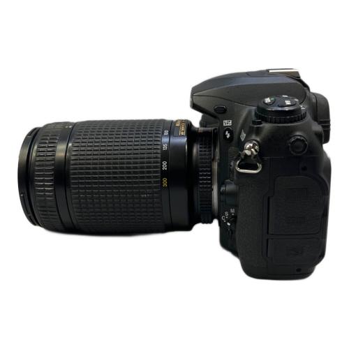 Nikon (ニコン) デジタル一眼レフカメラ D200 レンズ・フラッシュ・バッテリーホルダー