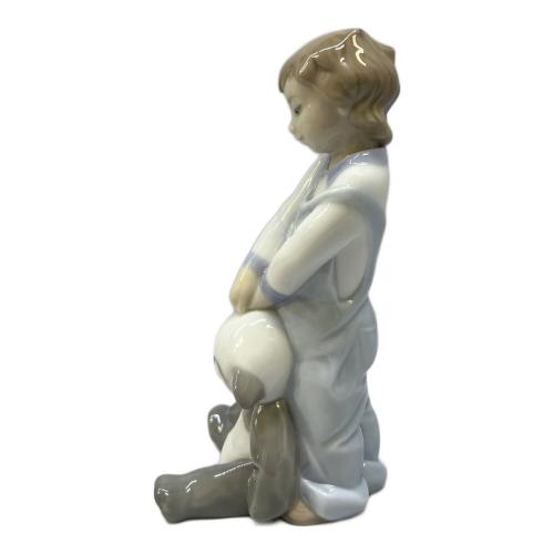 LLADRO (リヤドロ) フィギュリン 僕はお兄ちゃん