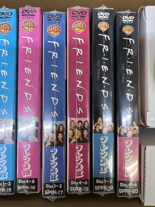 FRIENDS The SoftShell Complete Box  ※2巻分開封されています