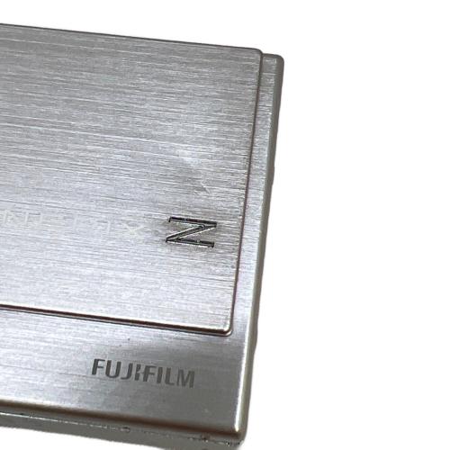 FUJIFILM (フジフィルム) FinePix Z200fd スライドカバー凹み有り