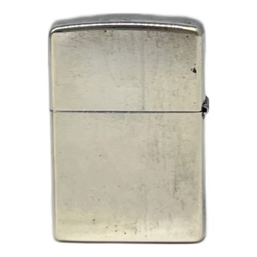 ZIPPO (ジッポ) オイルライター 2004年製 LUCKY STRIKE