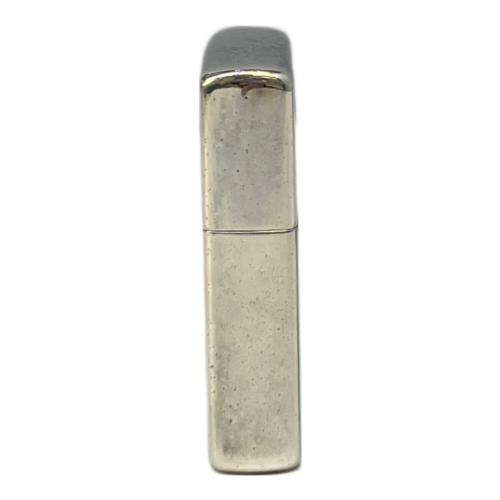 ZIPPO (ジッポ) オイルライター 2004年製 LUCKY STRIKE