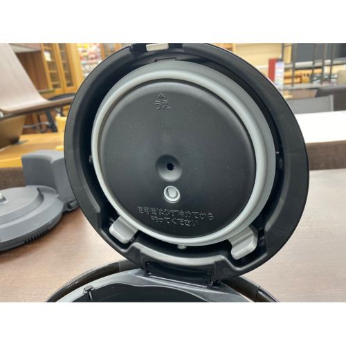 HITACHI (ヒタチ) 炊飯器 RZ-TS202M