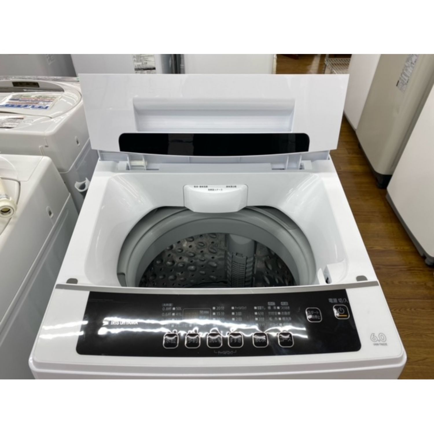 IRIS OHYAMA (アイリスオーヤマ) 全自動洗濯機 110 6.0kg IAW-T602E 2020年製 50Hz／60Hz｜トレファ