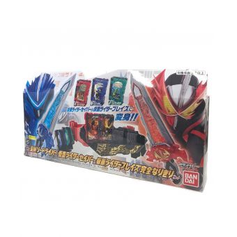 仮面ライダーセイバー (カメンライダーセイバー) 仮面ライダー DX聖剣ソードドライバー 完全なりきりセット