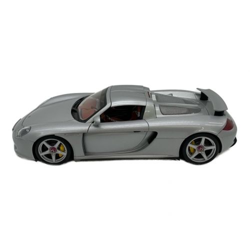 AUTOart (オートアート) モデルカー 1:18 PORSCHE CARRERA GT